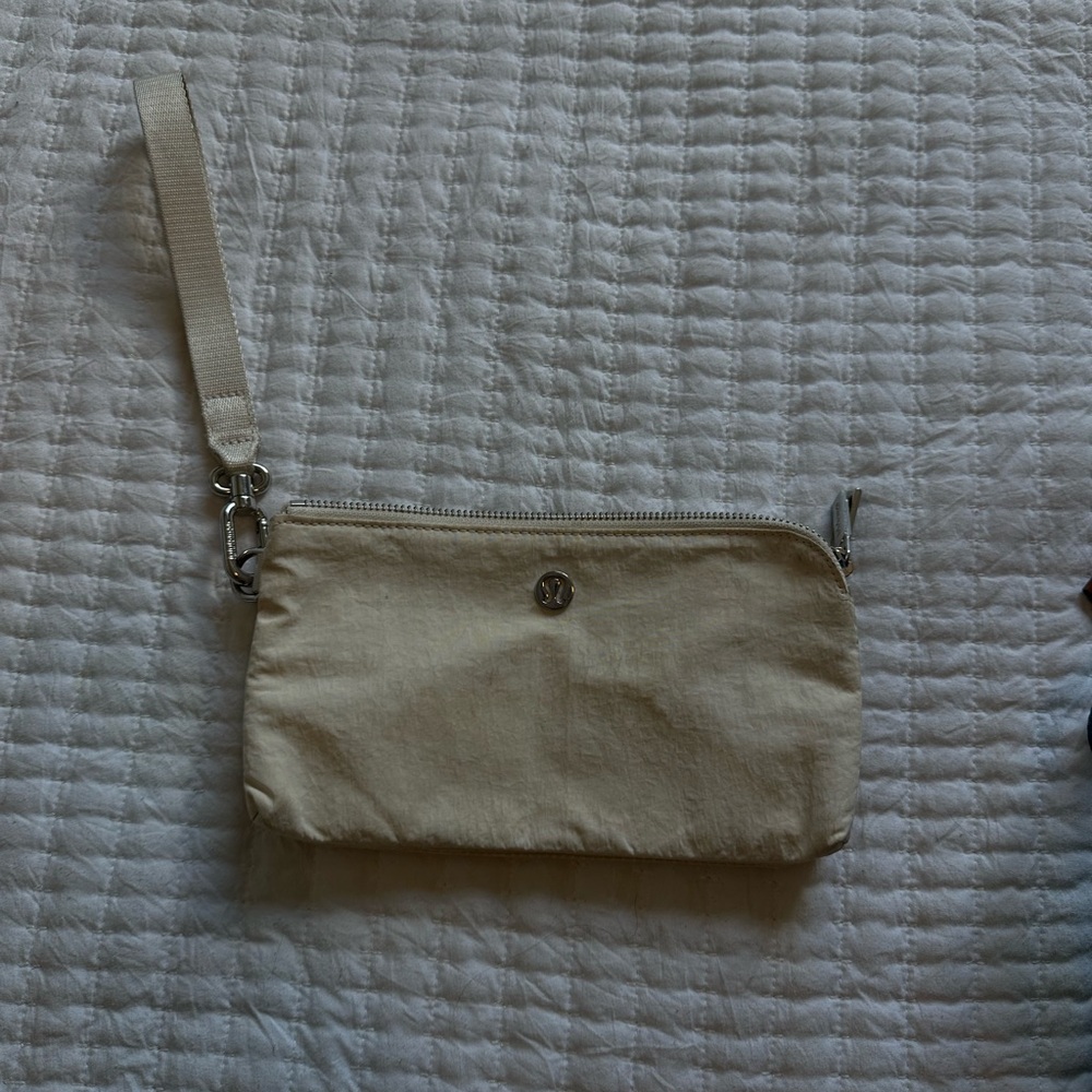 lululemon athletica Beige Wristlet Clutch